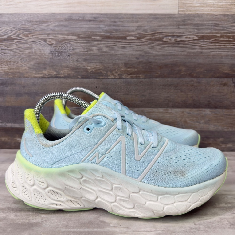New Balance Fresh Foam X More v4 Womens Size 8 B Running Shoes WMORCK4 Blue Lime